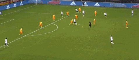 1630883823854000668.gif 德国1.gif